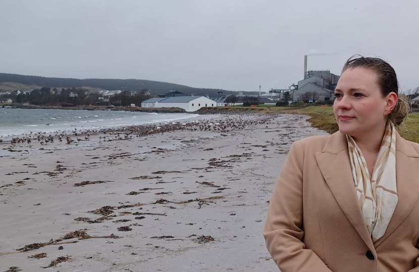 MP Candidate Amanda Hampsey on Islay